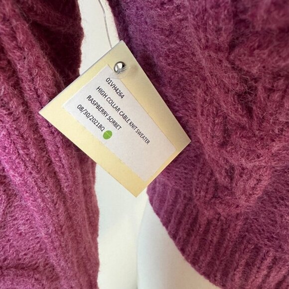 NWT  BLANKNYC Raspberry Half Zip Cable Knit Sweater - Picture 4 of 6